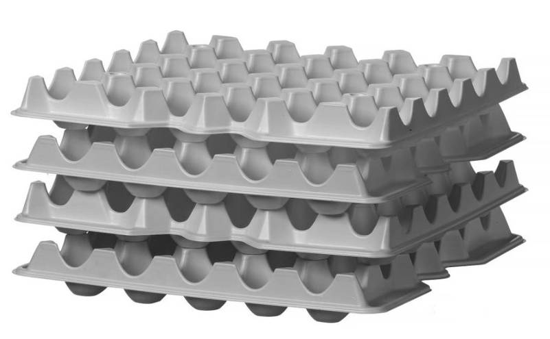 Sada 4 zásobníků na vejce